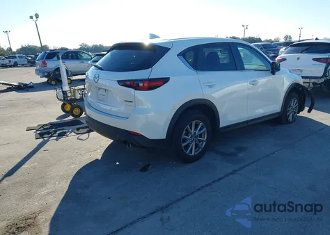2022 Mazda Cx-5 2.5 S Preferred z USA, uszkodzony, nr VIN JM3KFBCMXN0565064